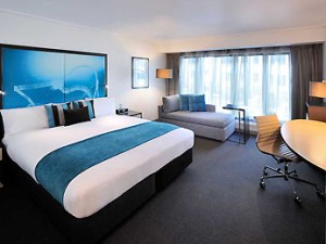 1587_ho_00_p_346x260